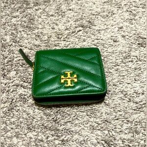 Tory Burch Kira Chevron Wallet